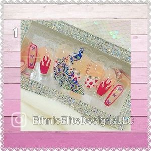 New boutique Handmade custom gift boxArtificial  Heart Nail Art pressons